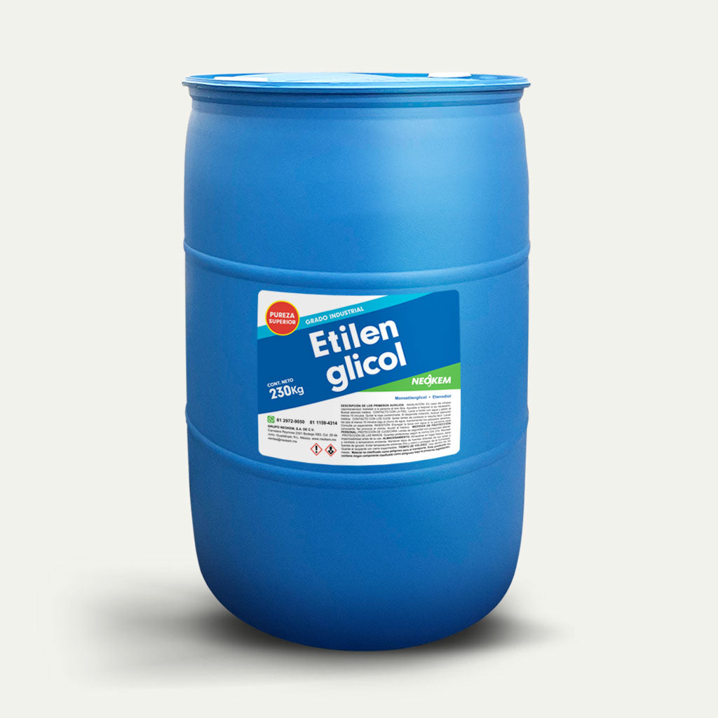 Tambo de plástico azul de 230kg con etiqueta de Etilenglicol marca Neokem